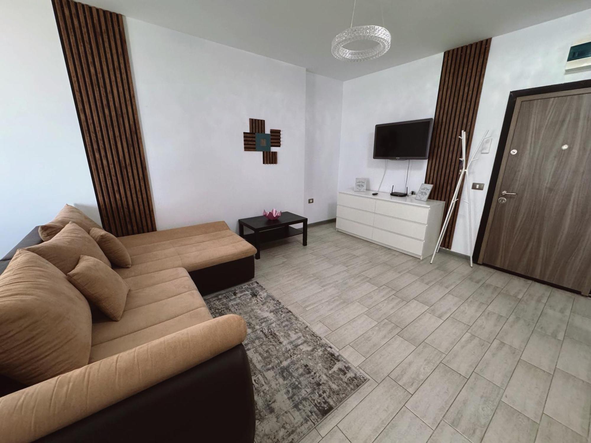 Desiree Beach Apartment Năvodari Екстериор снимка